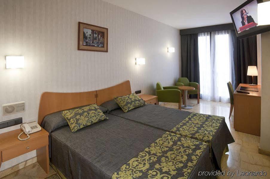 Hotell Flor Parks 3*